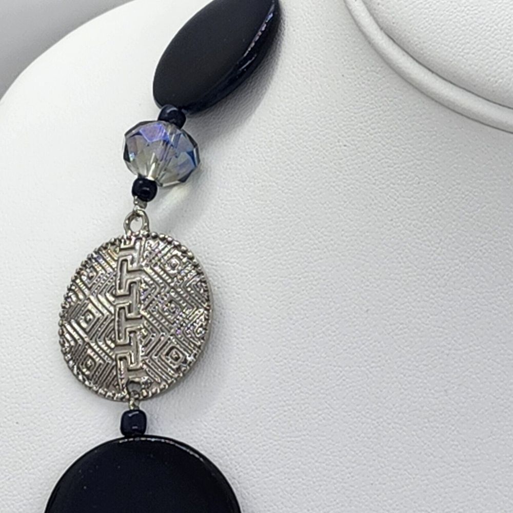 Aztec Design‎ Blue Shell Necklace - Picture 5 of 6